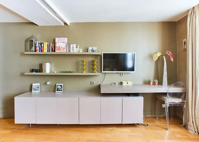 Apartment Latin